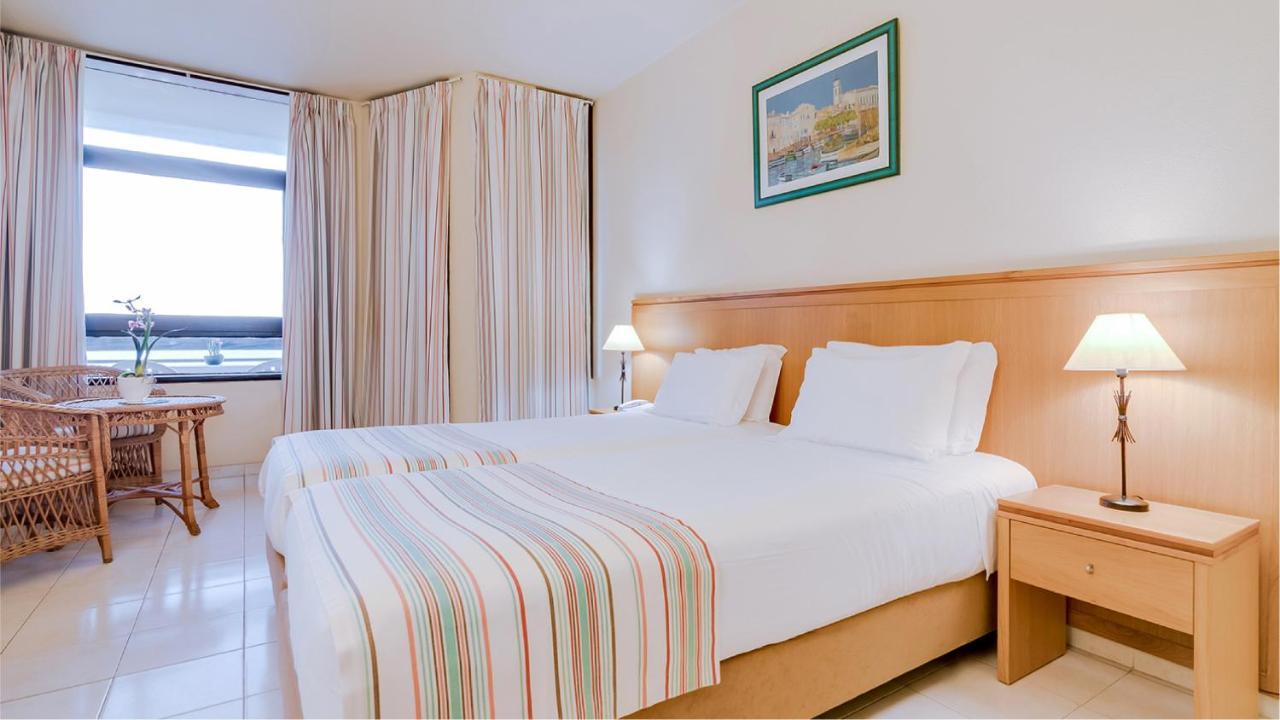 Auramar Beach Resort Albufeira Room photo